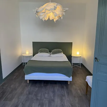 Cite 4 Maison Bacou Apartament