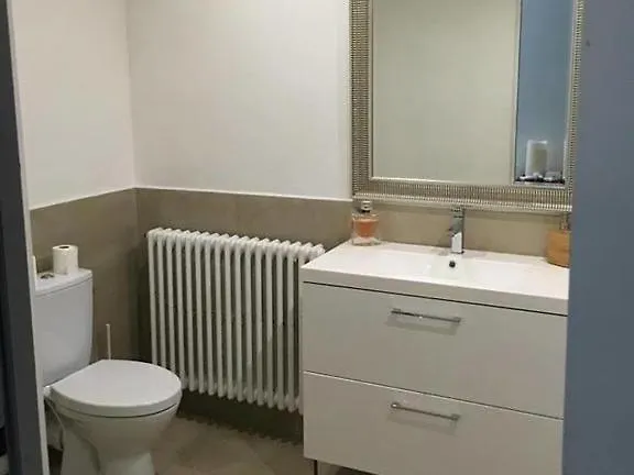 Maison Bacou Cite 4 *